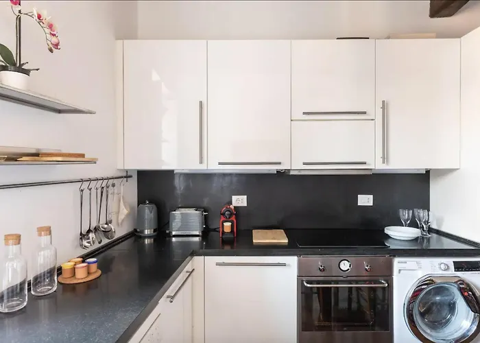 Residenza Torre Vecchiarelli - 4 * Rome